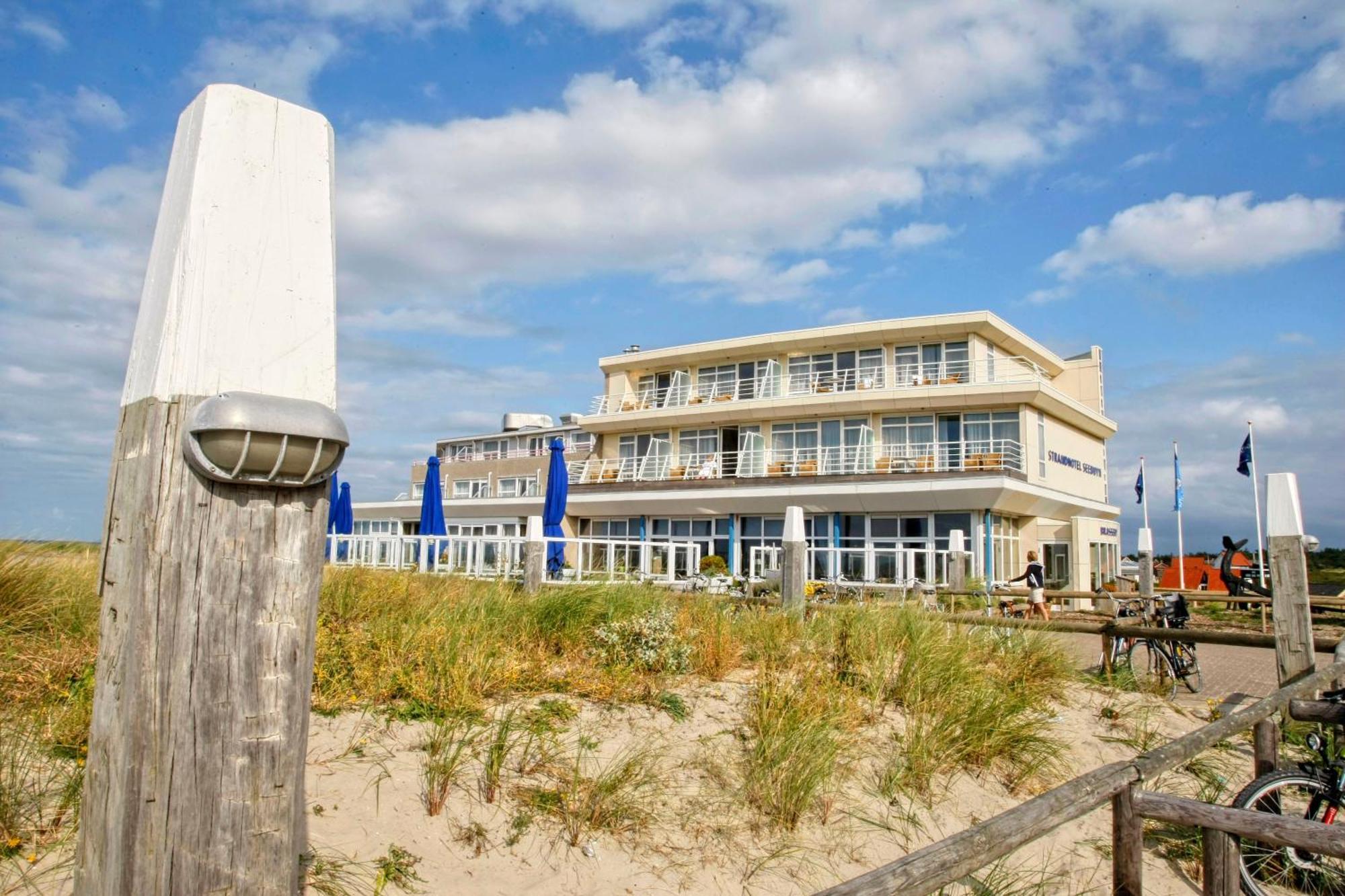 Westcord Strandhotel Seeduyn Влиланд Екстериор снимка