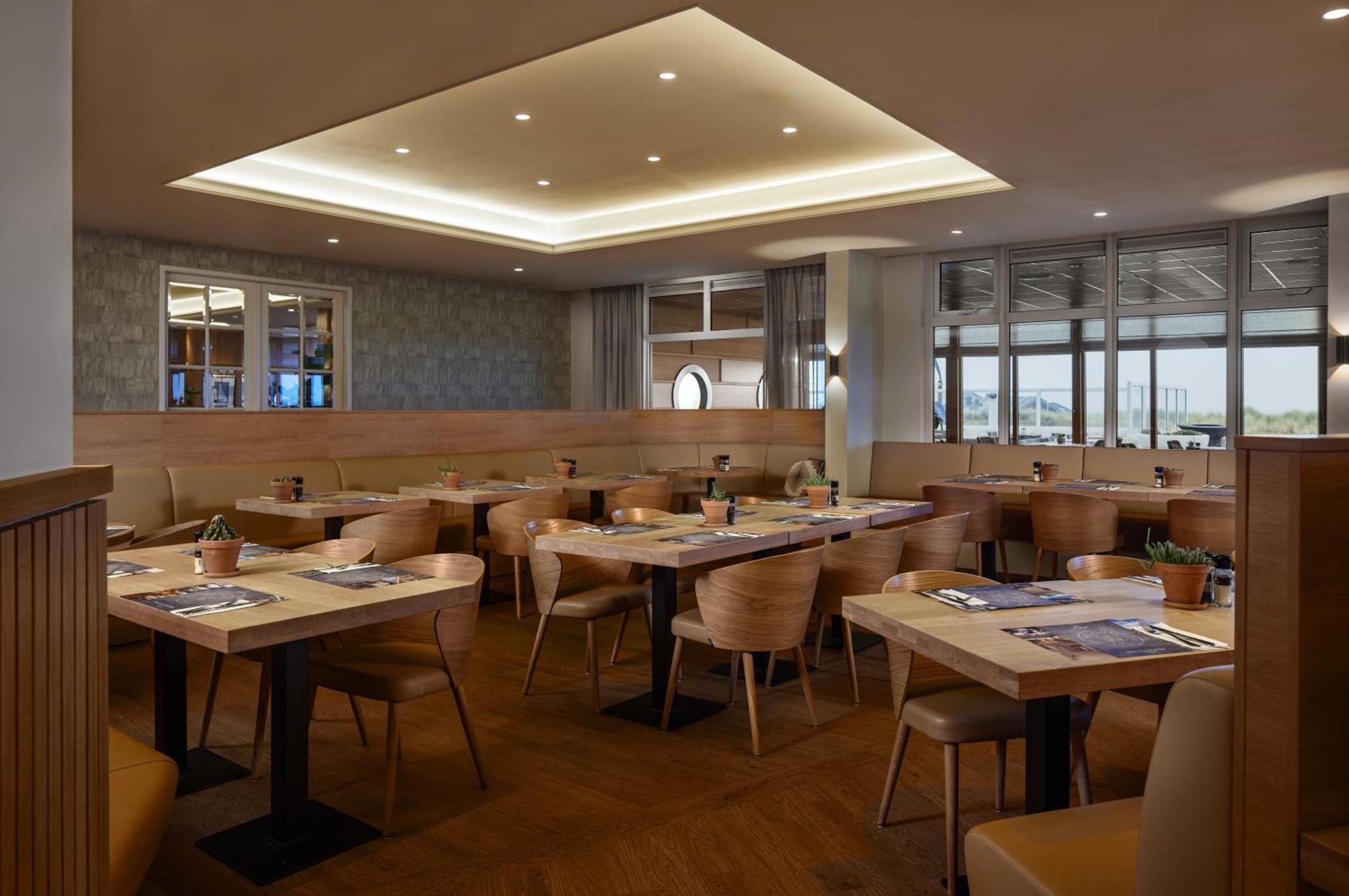 Westcord Strandhotel Seeduyn Влиланд Екстериор снимка
